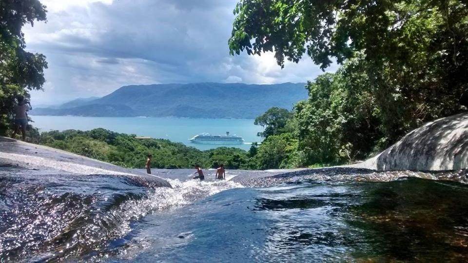 Vilarejo Praia Do Pereque Suites إلهابيلا المظهر الخارجي الصورة