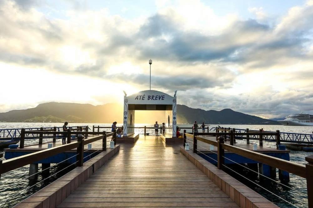Vilarejo Praia Do Pereque Suites إلهابيلا المظهر الخارجي الصورة
