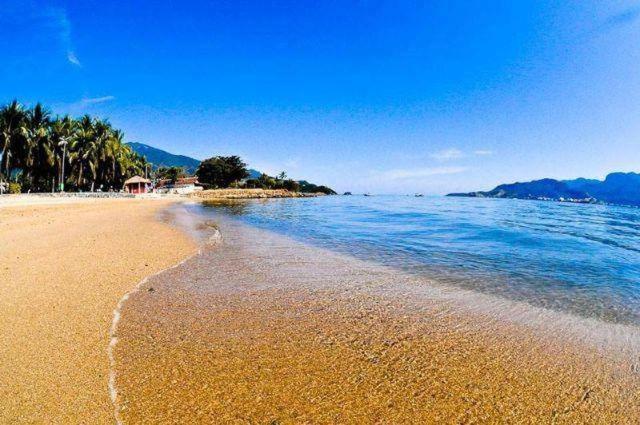 Vilarejo Praia Do Pereque Suites إلهابيلا المظهر الخارجي الصورة